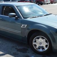 CHRYSLER 300